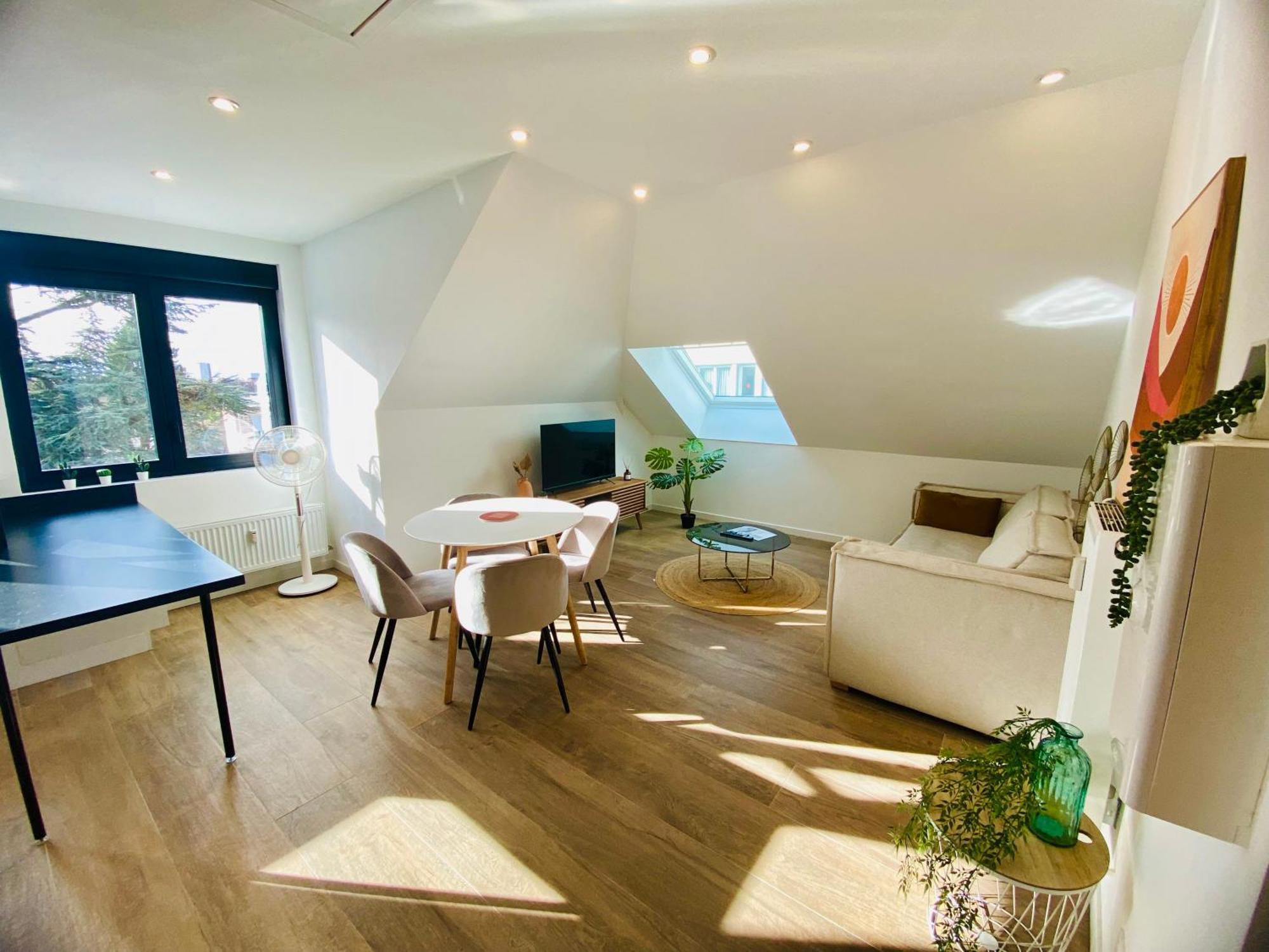 Les Appartements De L'Hippodrome Lambersart Екстер'єр фото
