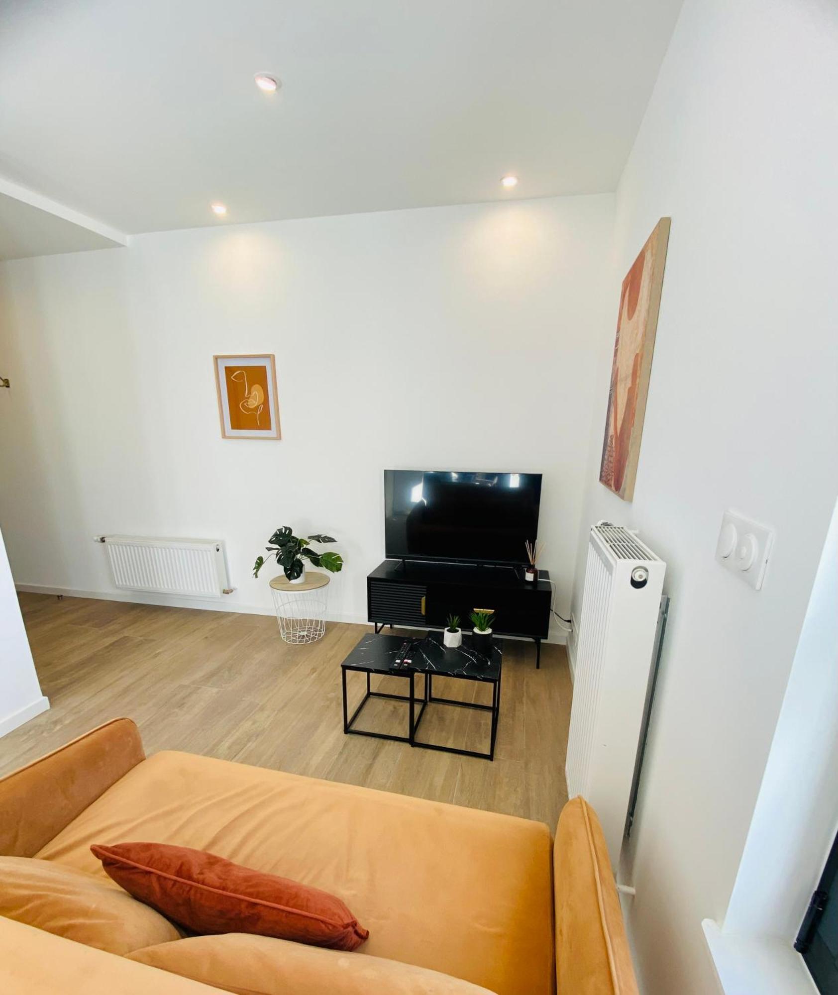 Les Appartements De L'Hippodrome Lambersart Екстер'єр фото